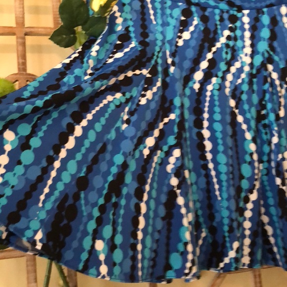 NWT Cache blue & white swing skirt - Picture 4 of 6